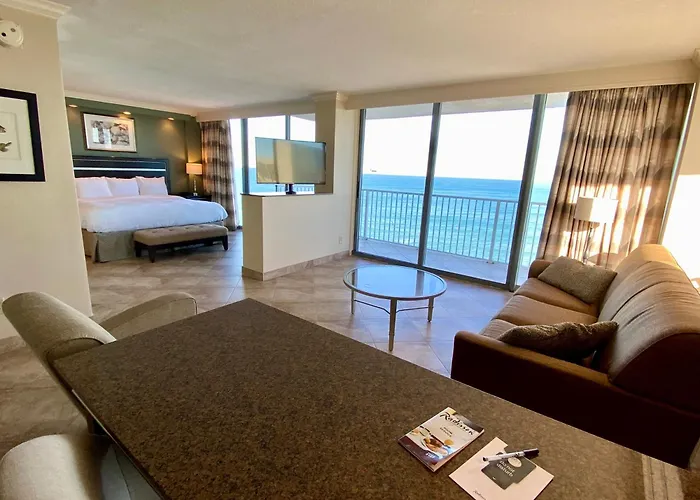 Radisson Suite Hotel Oceanfront